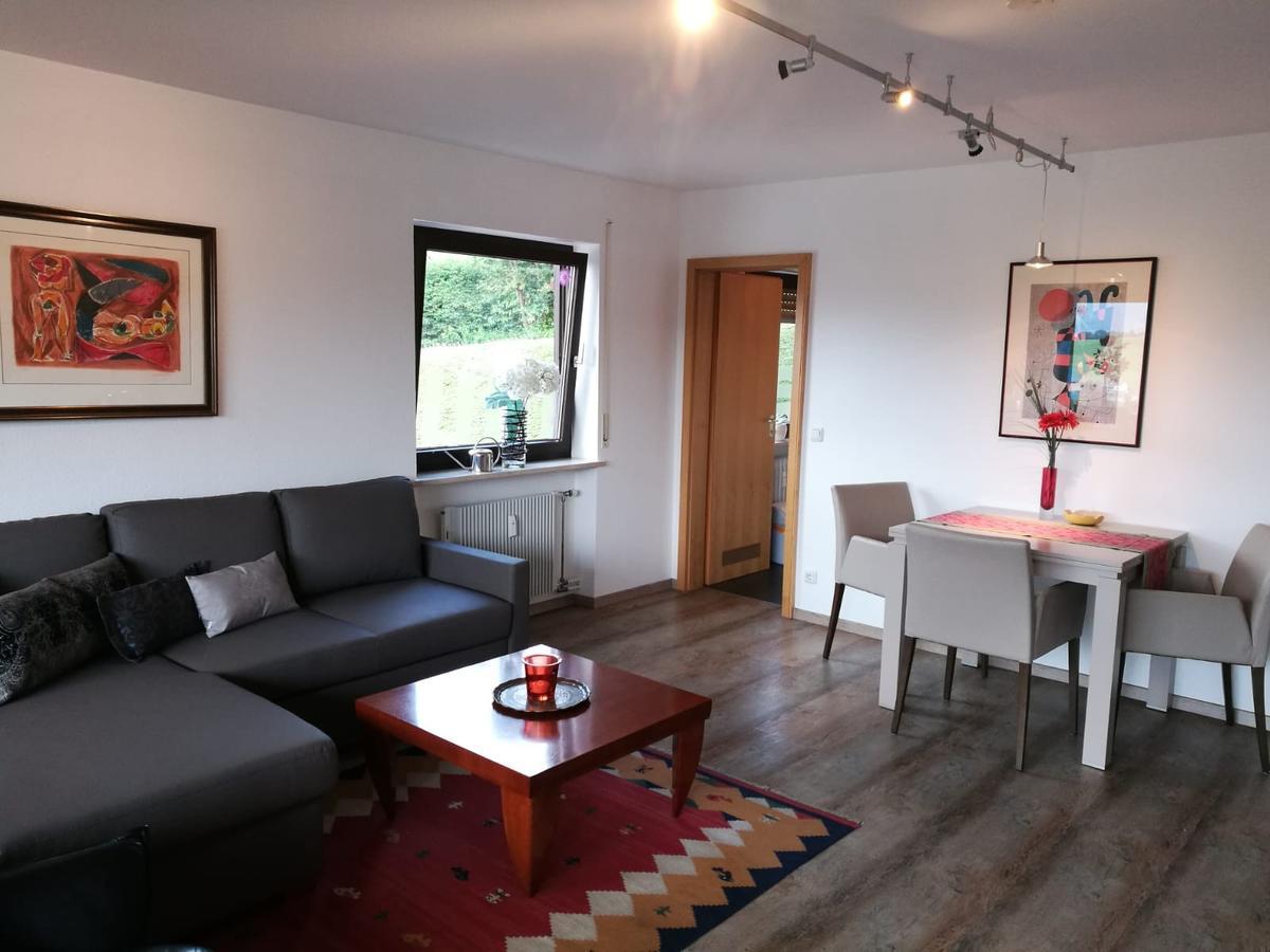 Ferienwohnung "Percy" 손토펜 외부 사진